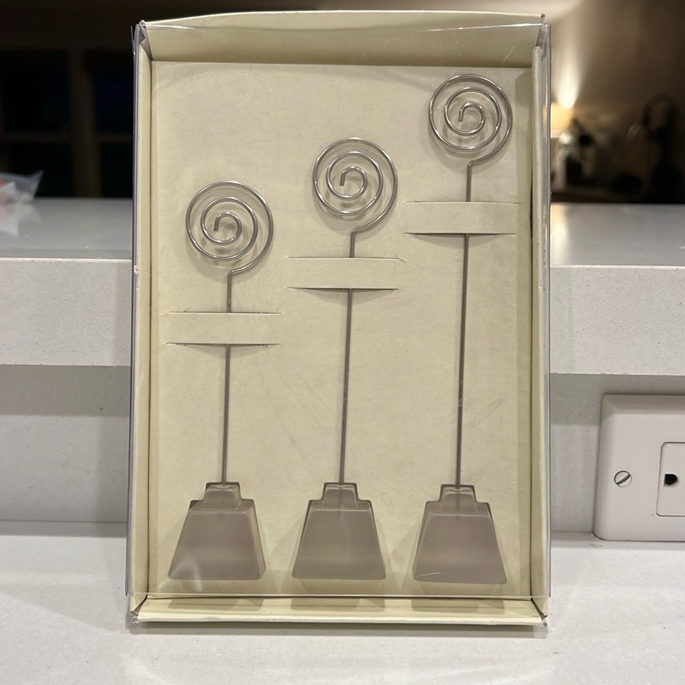 Pier 1 Imports Spiral Photo Holders set of 3, place card, metal & acrylic.